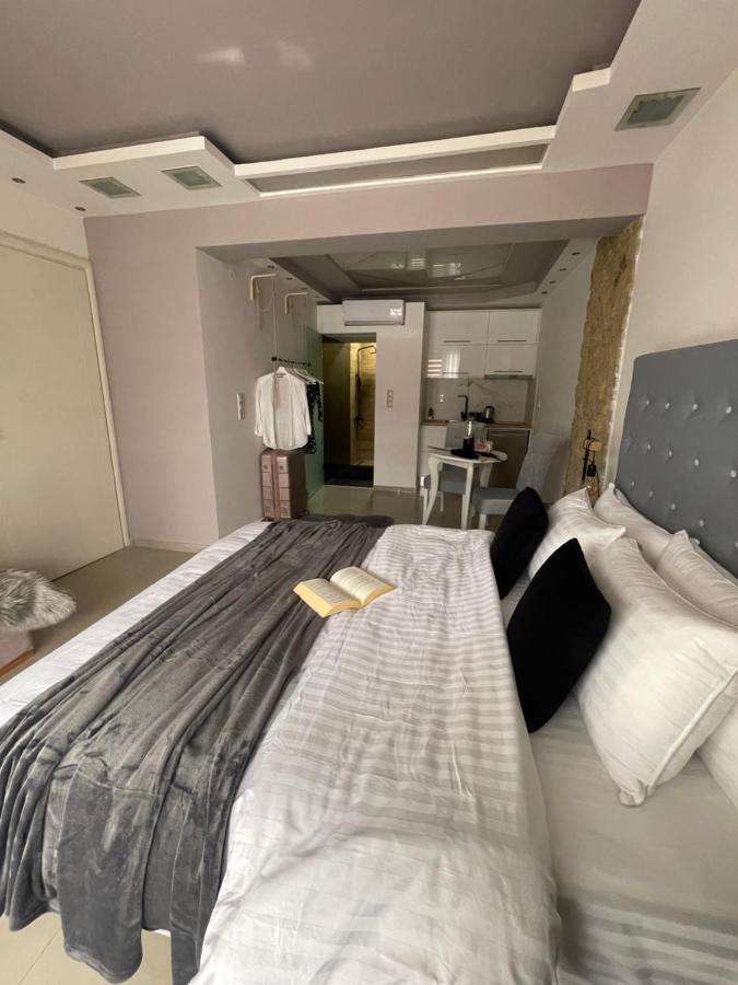 Knd Living Concept - Studio Heraklion  Bagian luar foto