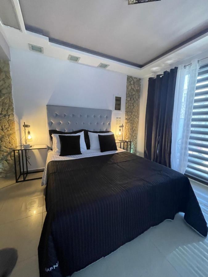 Knd Living Concept - Studio Heraklion  Bagian luar foto